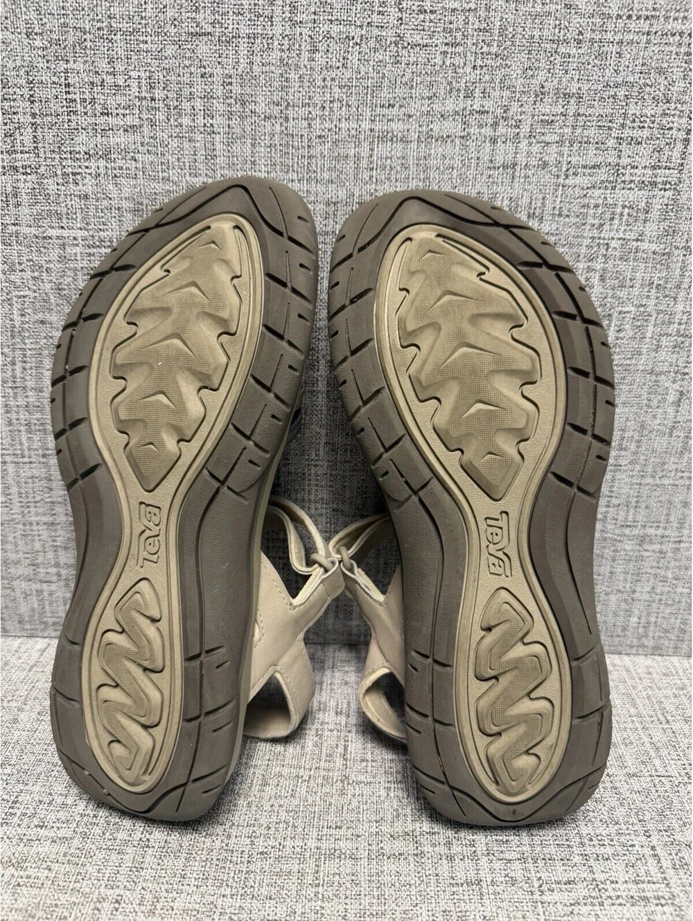 Teva Sandals Womens Sz 8 Taupe Elzada Strappy Casual Hiking Outdoors Comfort